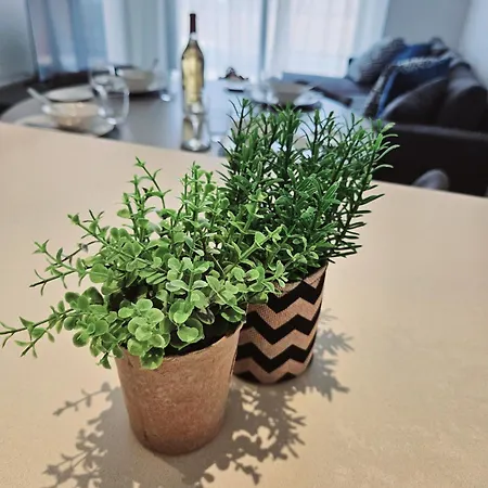 One Bedroom Apartment, Universal Residences