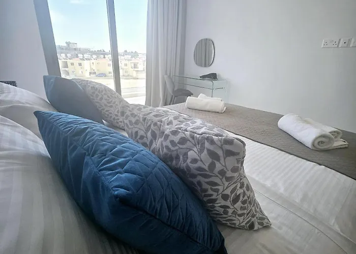 One Bedroom Apartment, Universal Residences * بافوس