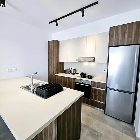 One Bedroom Apartment, Universal Residences *