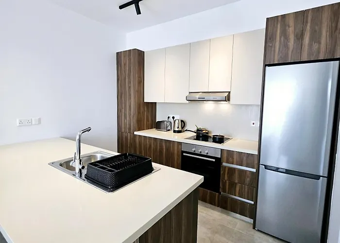 One Bedroom Apartment, Universal Residences *